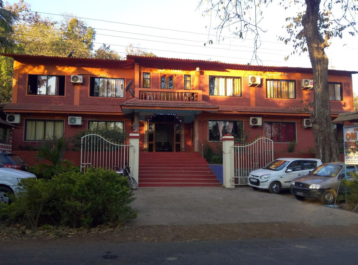 Om Shree Bed And Breakfast Harihareshwar Extérieur photo
